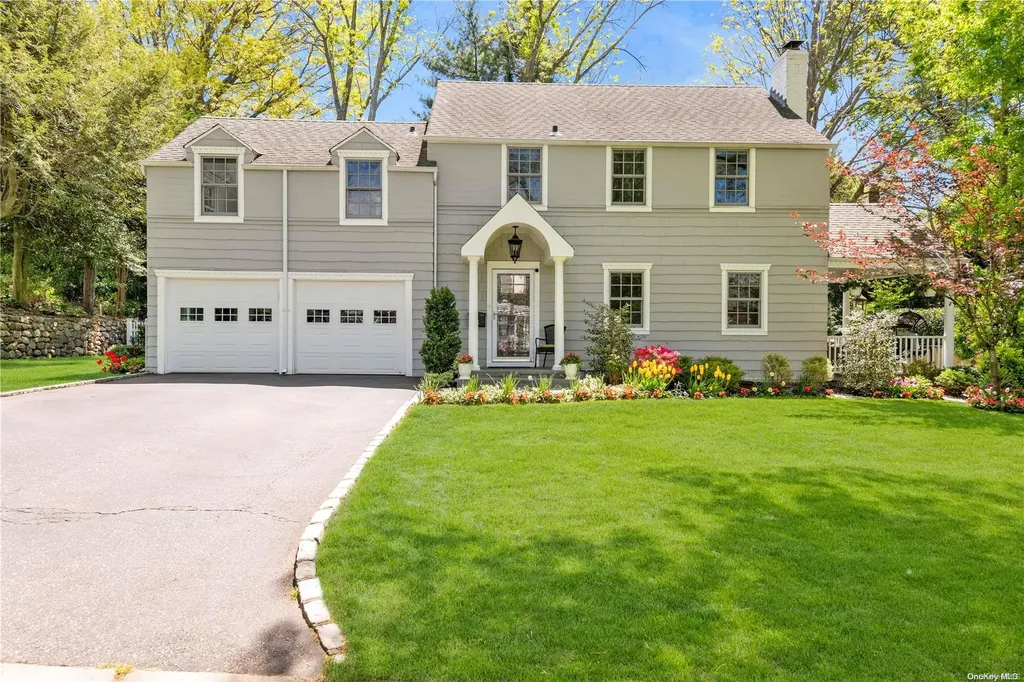 26 Cove Drive Manhasset NY 11030