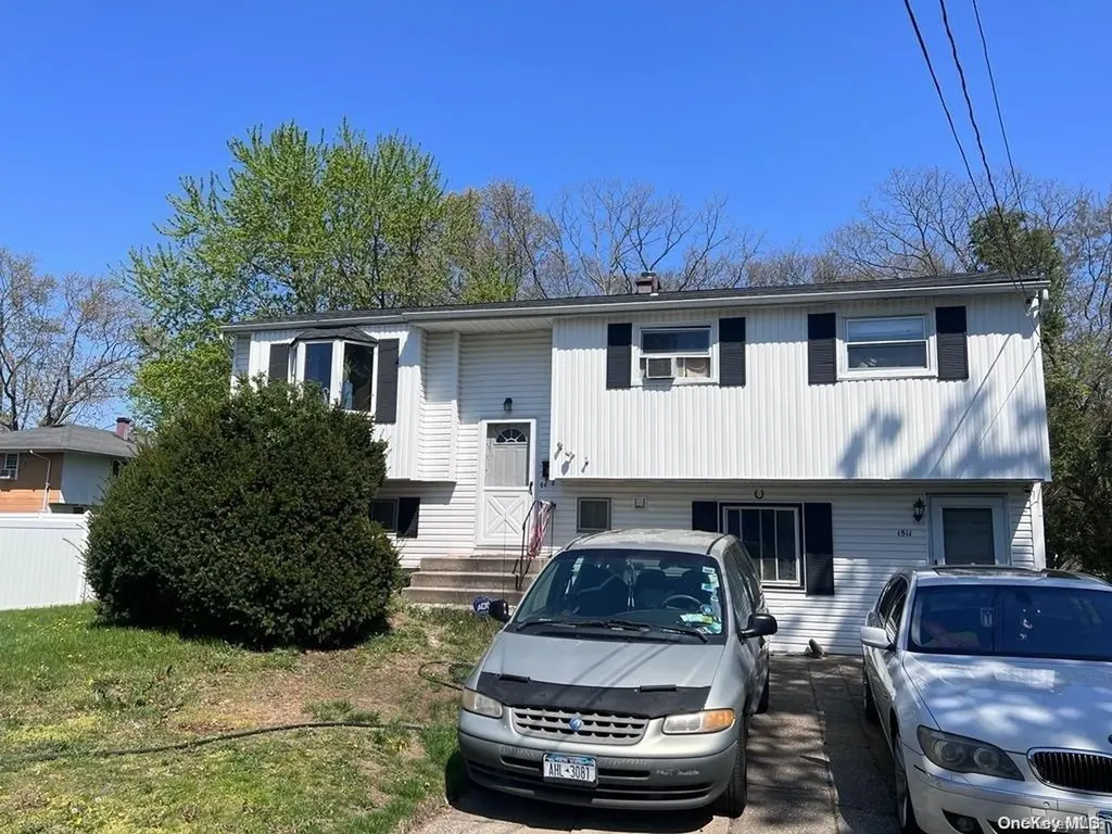 1511 Ohio Avenue Bay Shore NY 11706