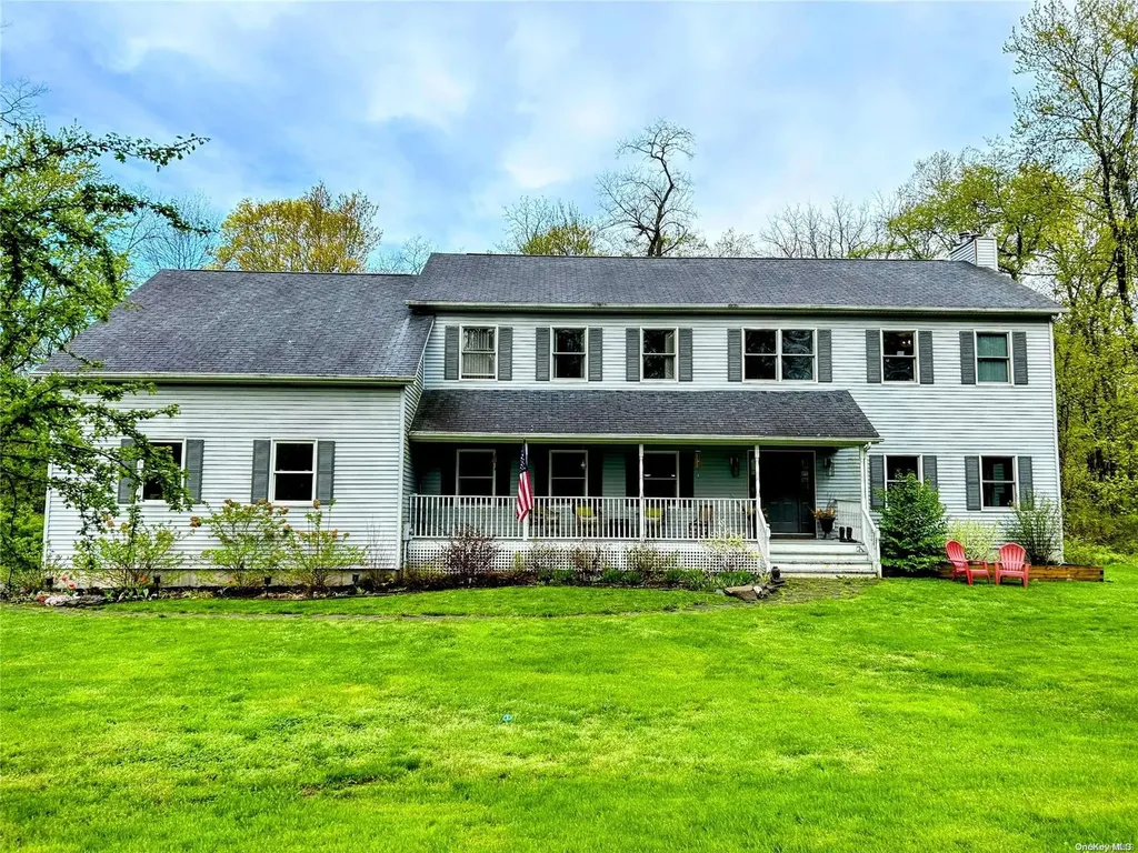 24 Elm Street Red Hook NY 12571