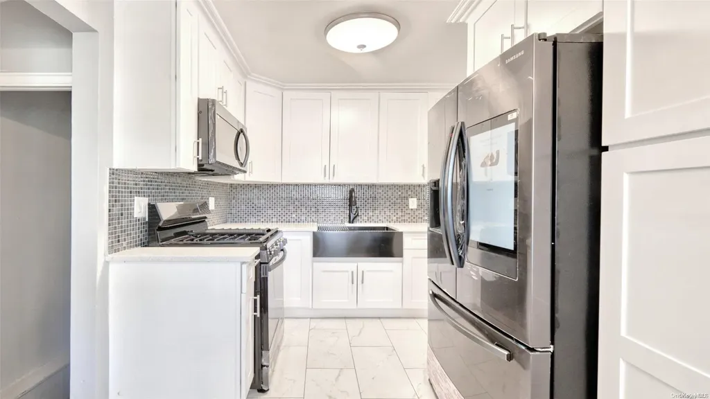 26 E Elm Street Central Islip NY 11722