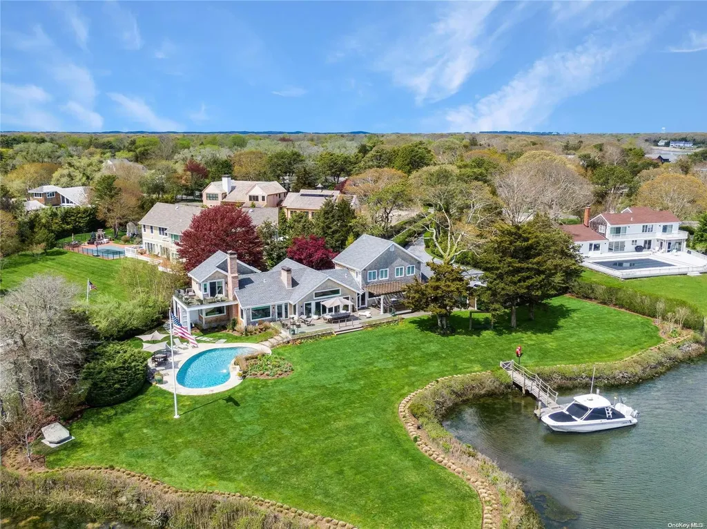 7 Woodcock Lane Remsenburg NY 11960