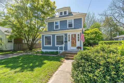 711 Front Street Greenport NY 11944