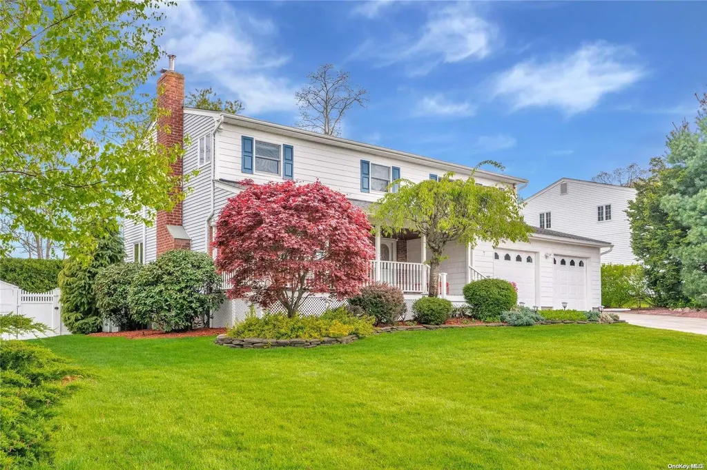 7 Saturn Boulevard Hauppauge NY 11788