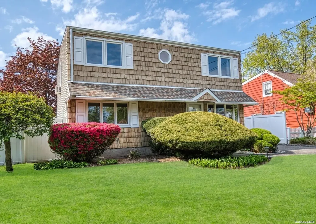 2311 Westley Road Westbury NY 11590