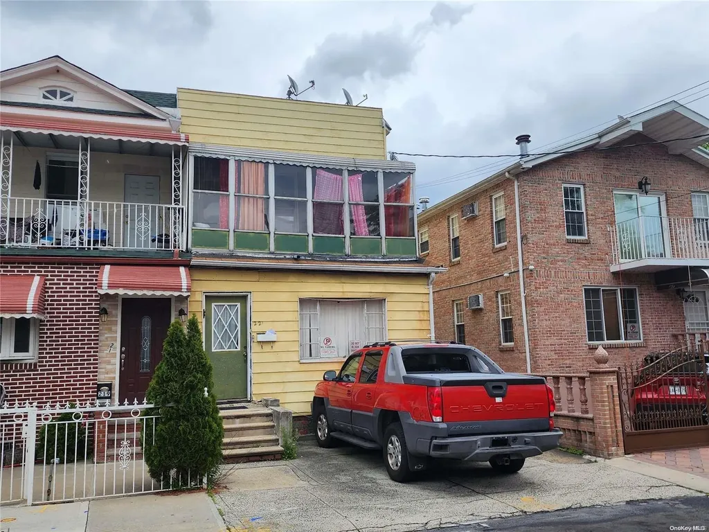221 E 42 Street Brooklyn NY 11203