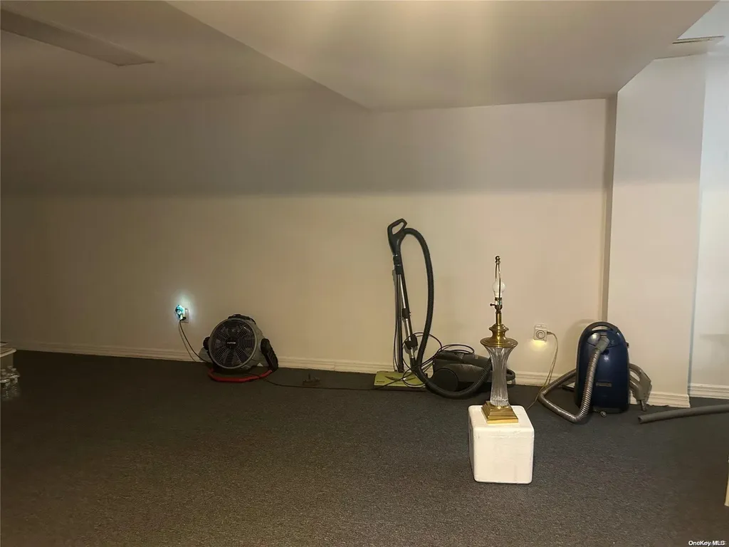 24-44 163rd Street Whitestone NY 11357