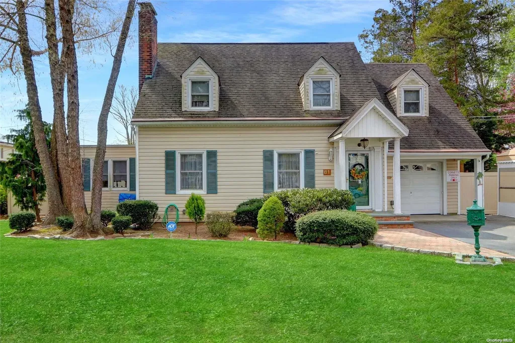 81 Maple Avenue Bethpage NY 11714