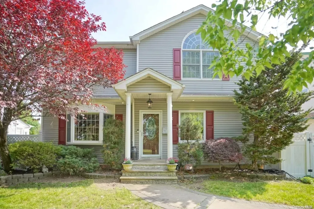 32 Cornell Avenue Hicksville NY 11801
