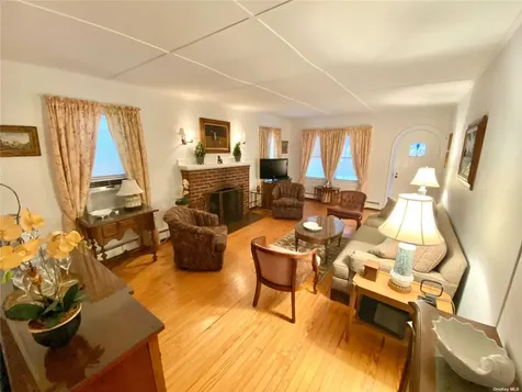 111 Inwood Point Lookout NY 11569