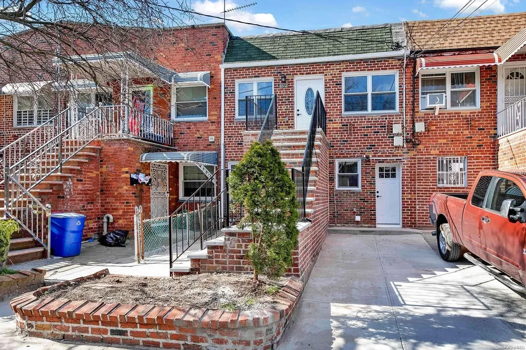 954 E 101st Street Brooklyn NY 11236