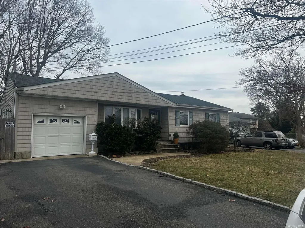 443 Commack Road Islip NY 11751