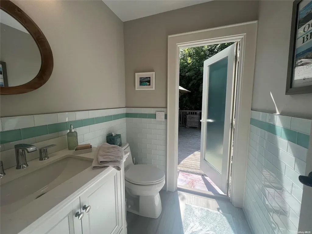 985 Surfview Walk Ocean Beach NY 11770