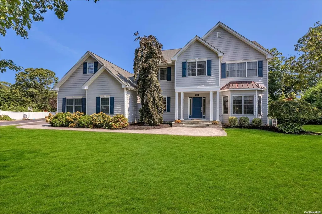 32 Norwood Drive Blue Point NY 11715