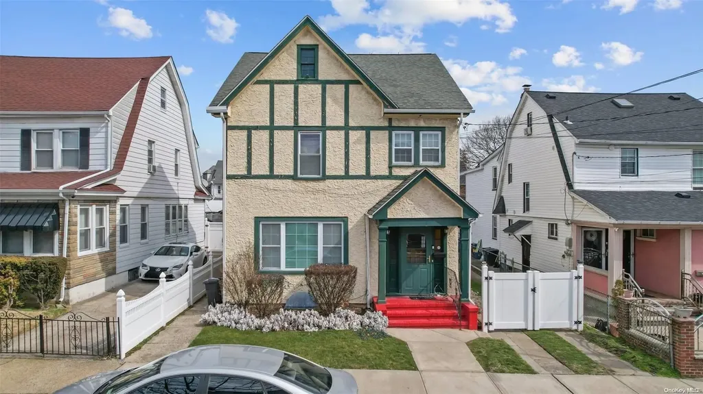 104-33 193rd Street Saint Albans NY 11412