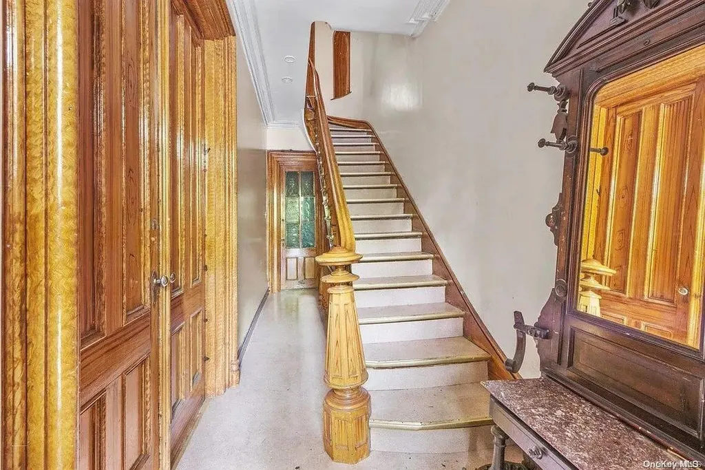428 Vanderbilt Avenue Brooklyn NY 11238