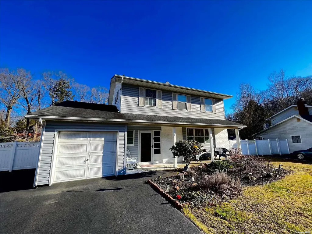 3 Rockhill Road Rocky Point NY 11778