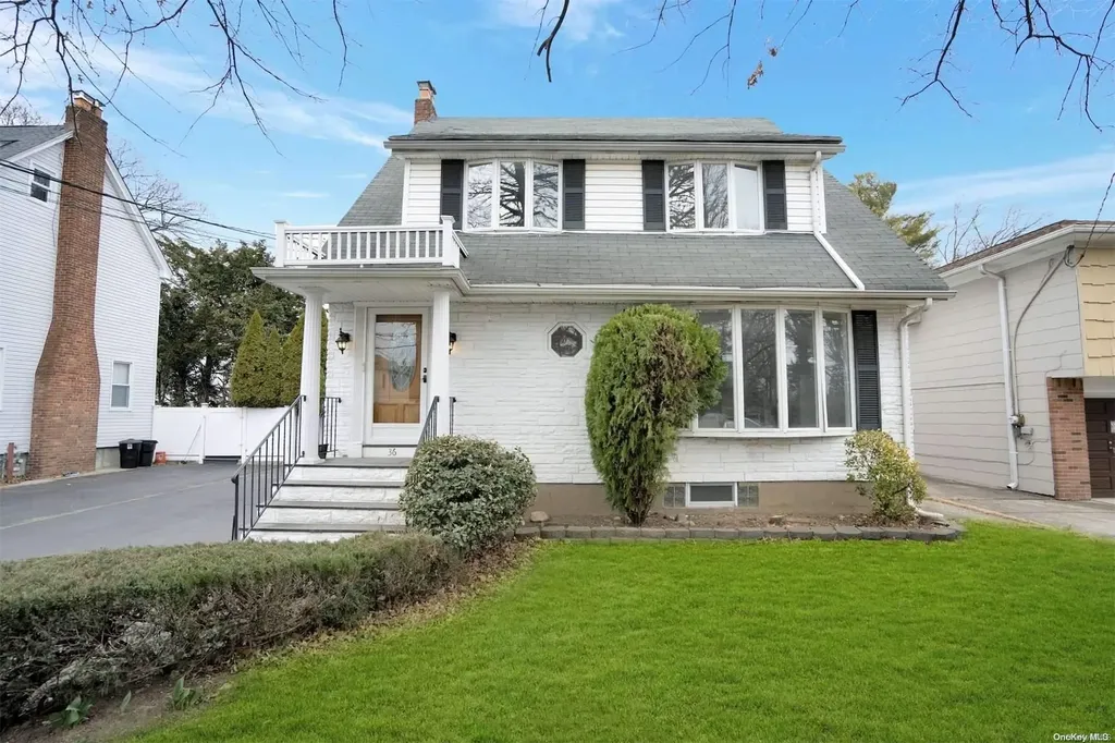 36 Malverne Avenue Malverne NY 11565