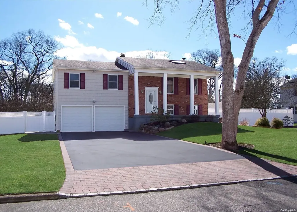 48 Teele Drive Coram NY 11727