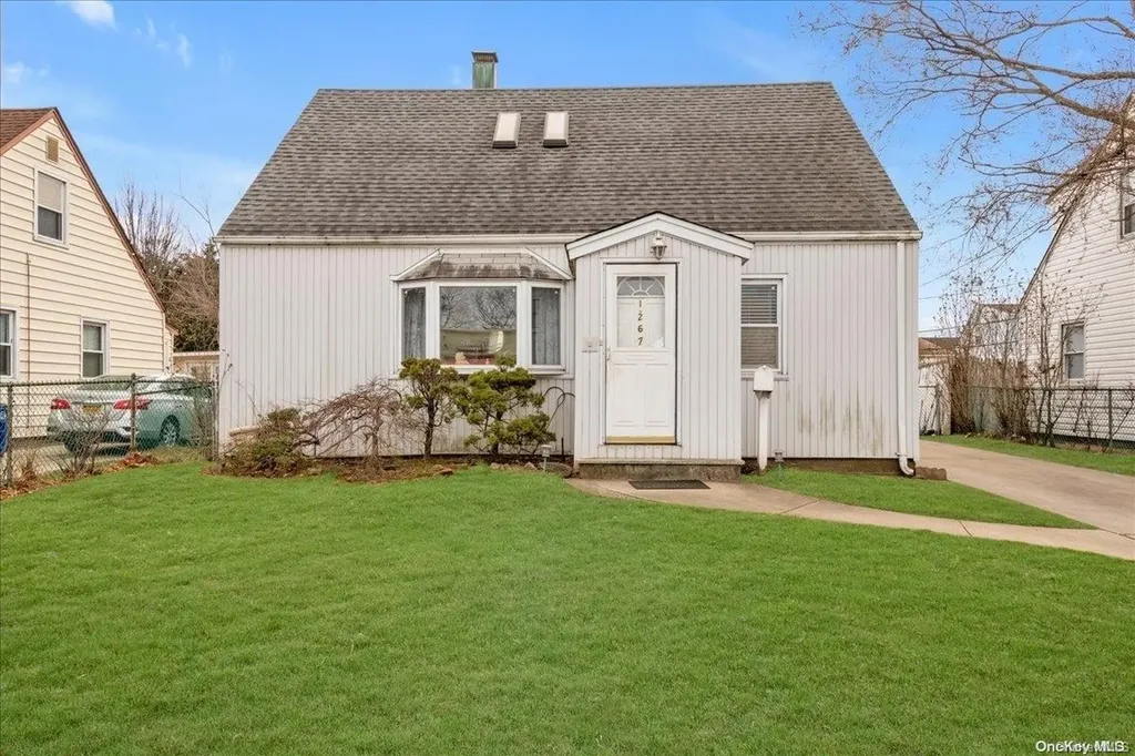 1267 Peninsula Boulevard Hewlett NY 11557