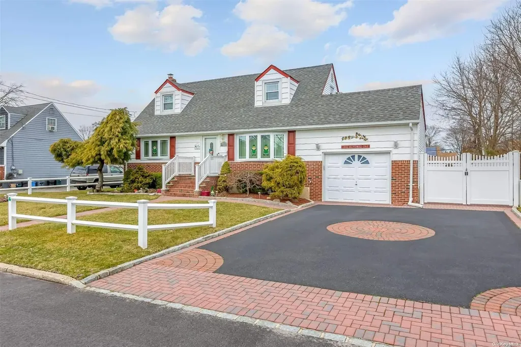 101 30th Street Copiague NY 11726