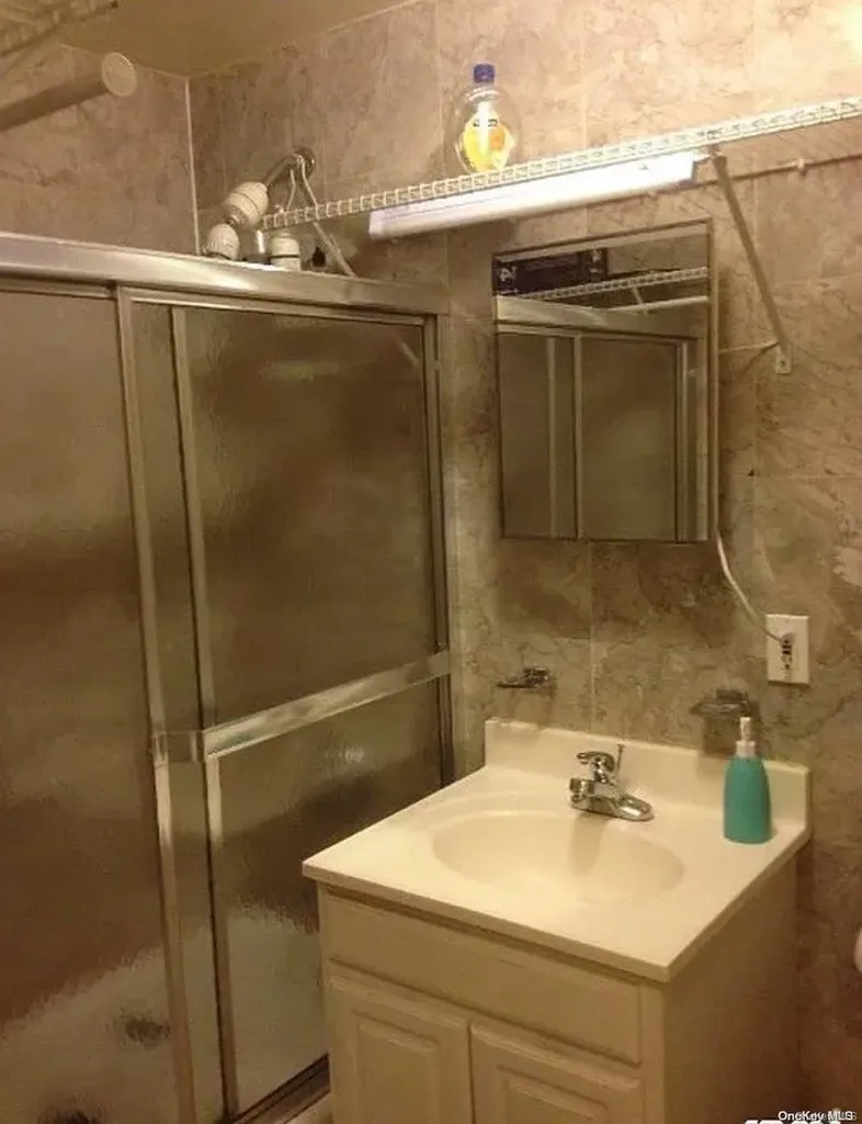 40-24 76th Street Elmhurst NY 11373