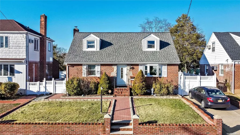 407 Hendrickson Avenue Valley Stream NY 11580