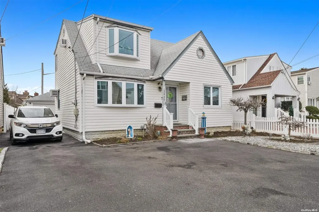 2940 Marlborough Road Oceanside NY 11572