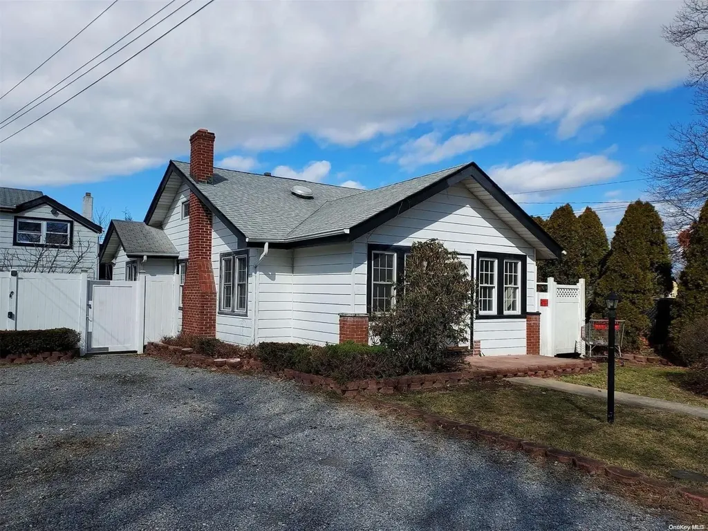 5 Mon Repos Lane Nesconset NY 11767