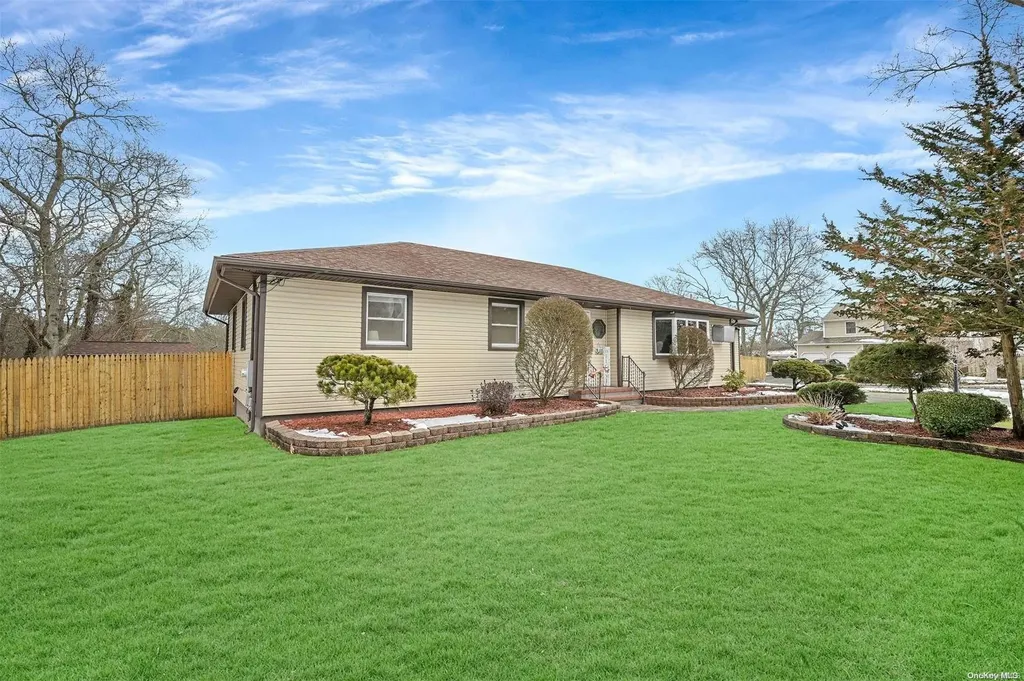 139 Traction Boulevard Patchogue NY 11772
