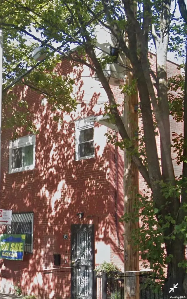 373 E 157th Street Bronx NY 10451