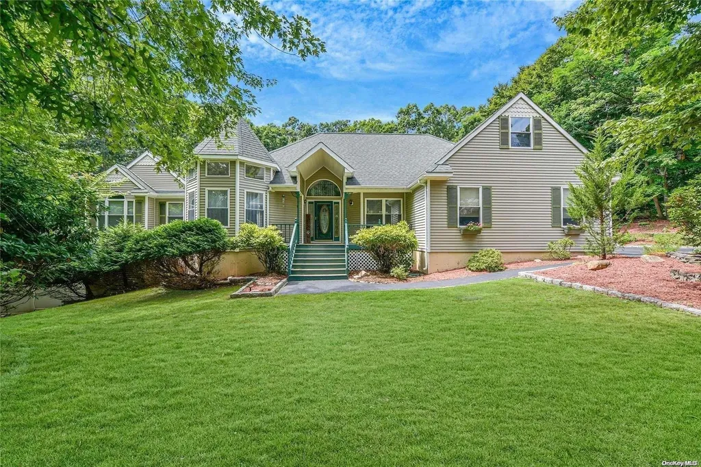 9 Bayberry Road Wading River NY 11792