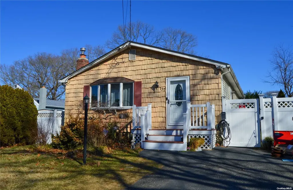 137 Blue Point Road Selden NY 11784
