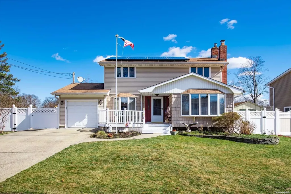 23 Ambassador Lane Selden NY 11784