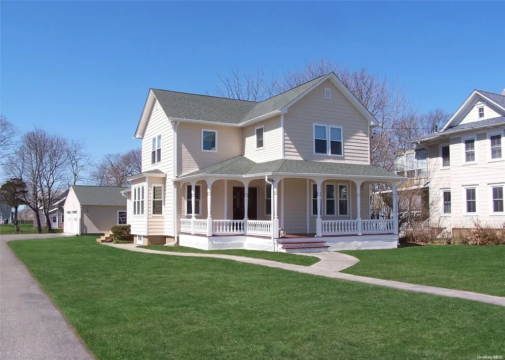 34 Jennings Avenue Patchogue NY 11772