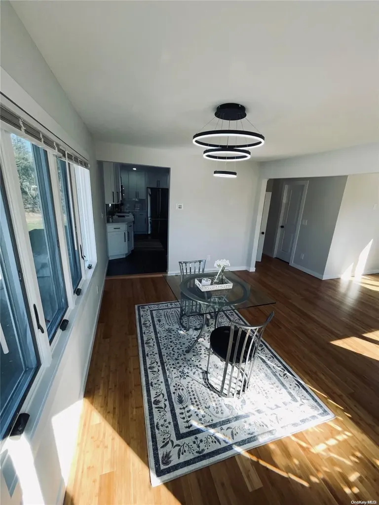 135 Westchester Avenue West Babylon NY 11704
