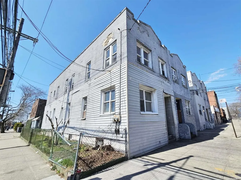 938 E 92nd Street Brooklyn NY 11236