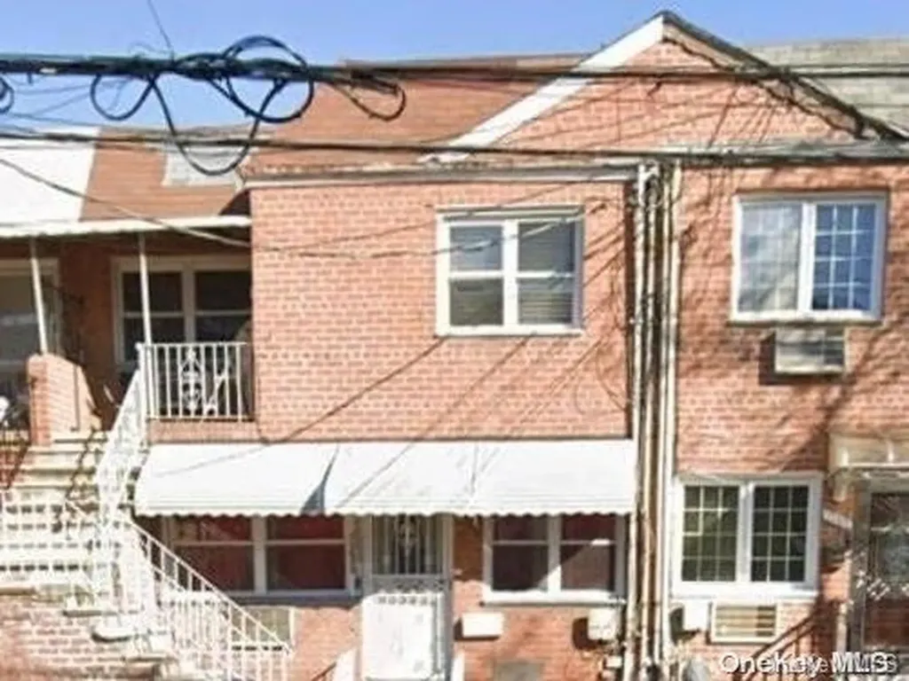 1239 E 82nd Street Brooklyn NY 11236
