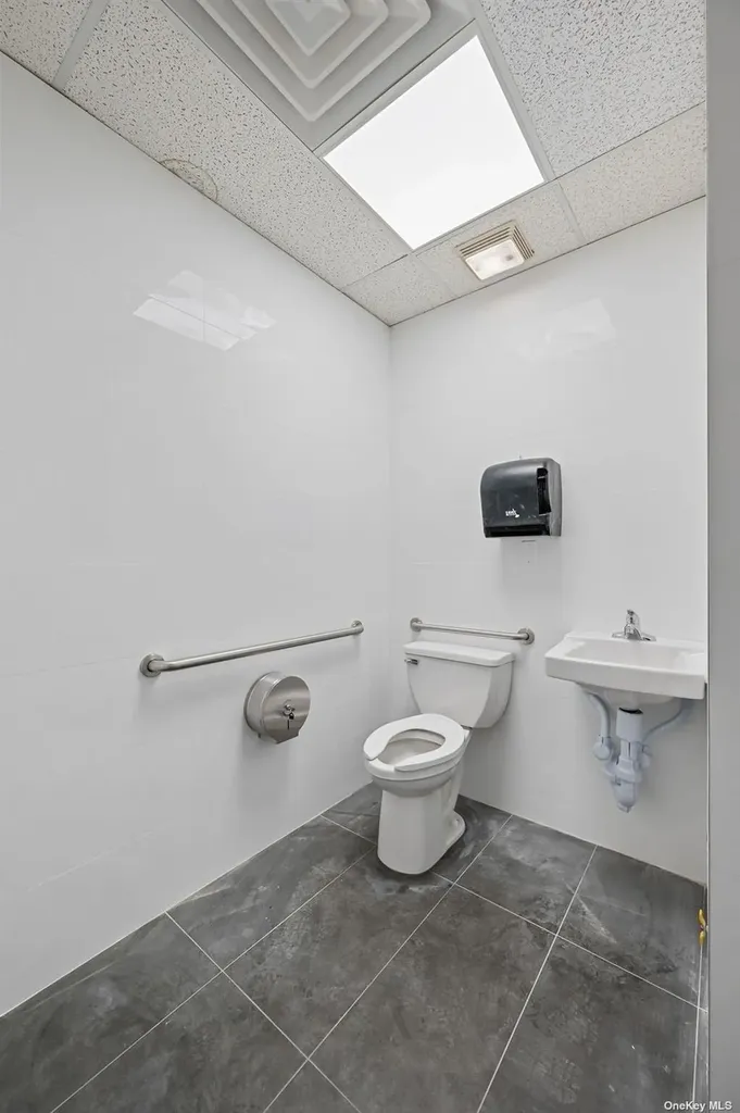 61-07 Utopia Parkway Fresh Meadows NY 11365
