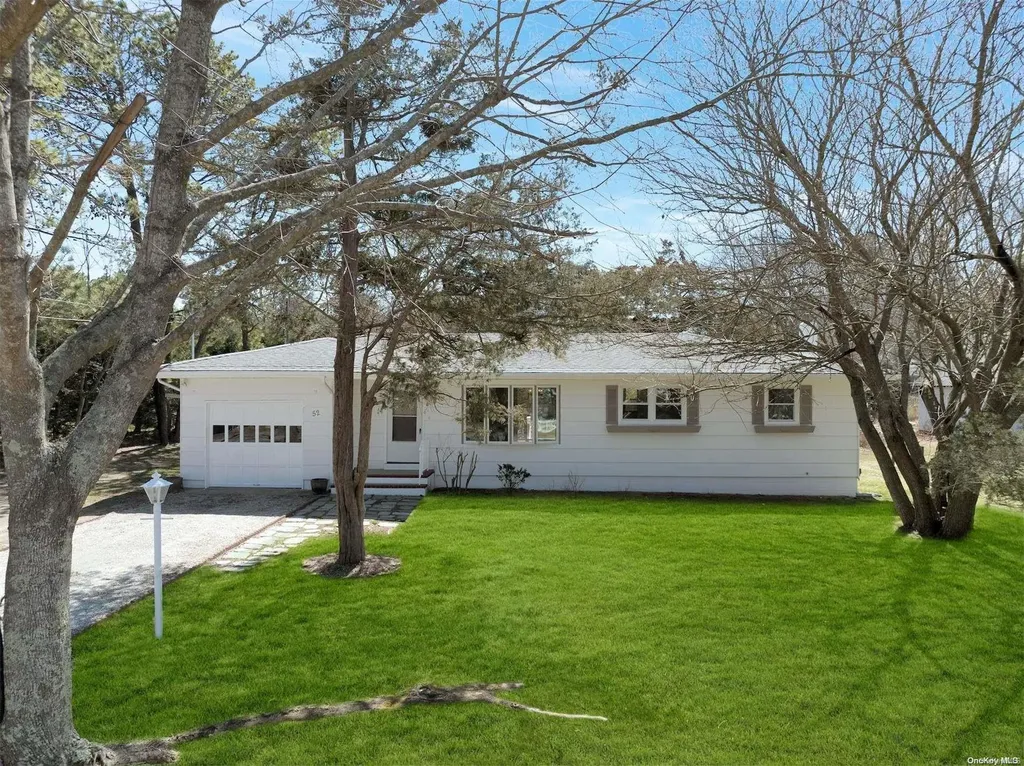 52 Inlet Road West Hampton Bays NY 11946