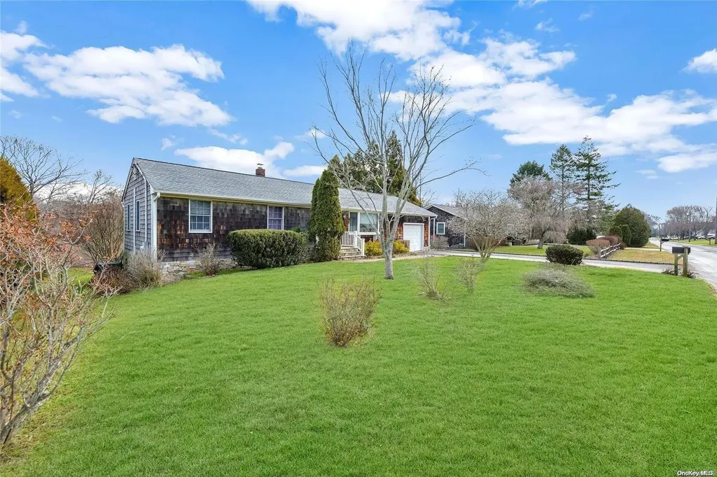 4660 Deep Hole Drive Mattituck NY 11952