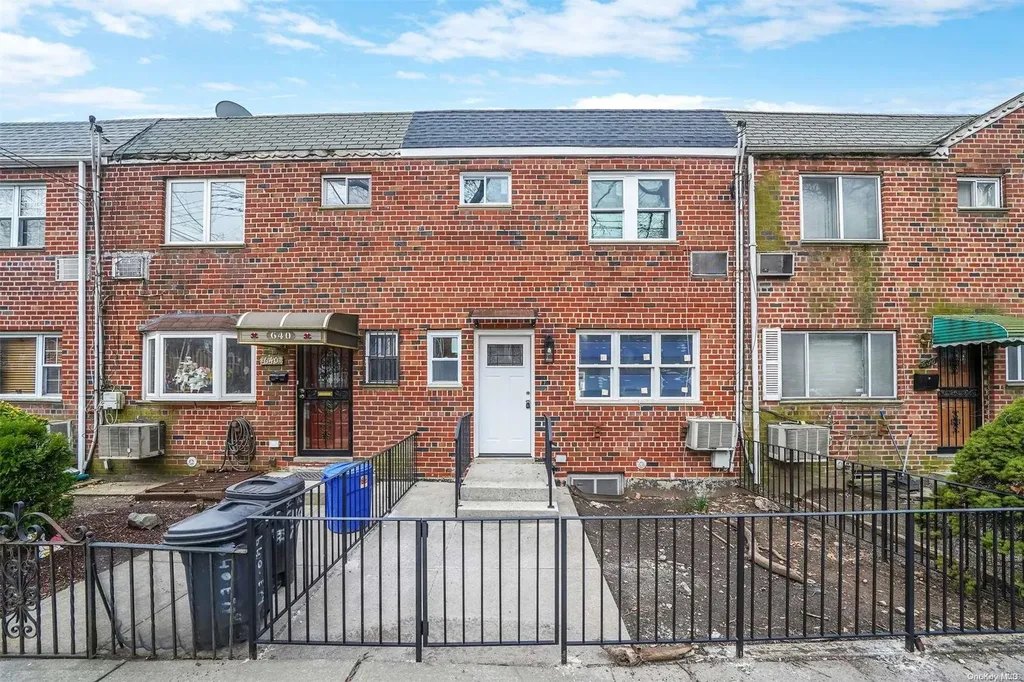 638 E 79th Street Brooklyn NY 11236