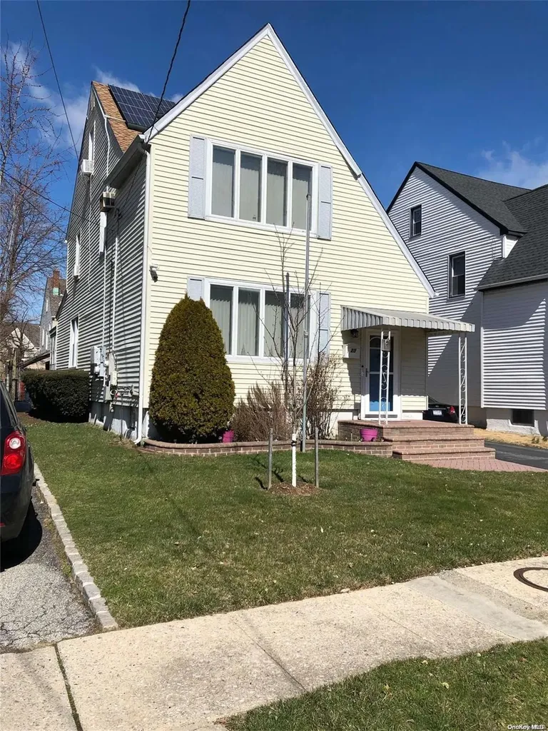 25 Liggett Road Valley Stream NY 11581
