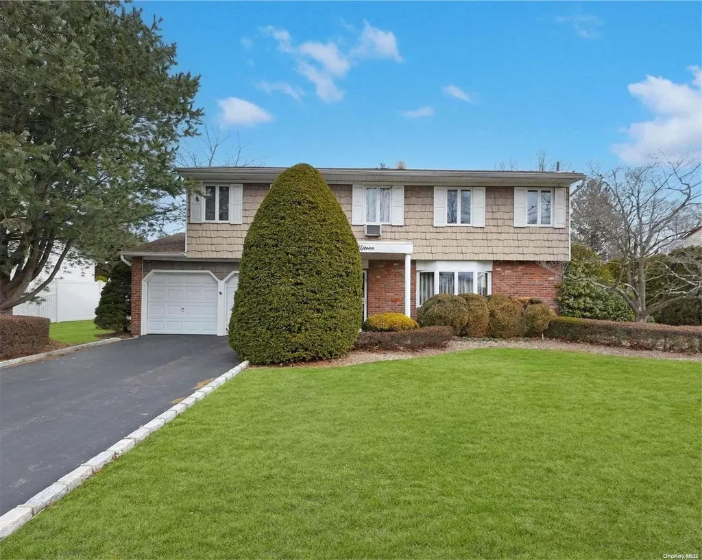 515 Half Hollow Road Deer Park NY 11729