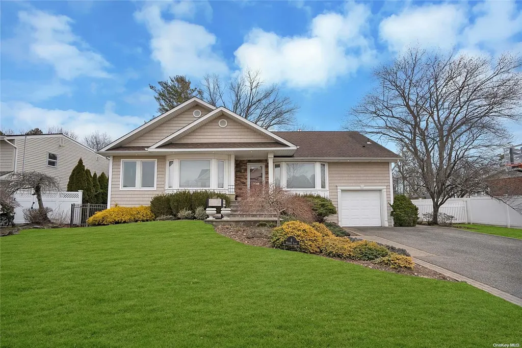 6 Warren Lane Jericho NY 11753