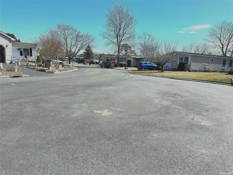 55 Village Circle Manorville NY 11949