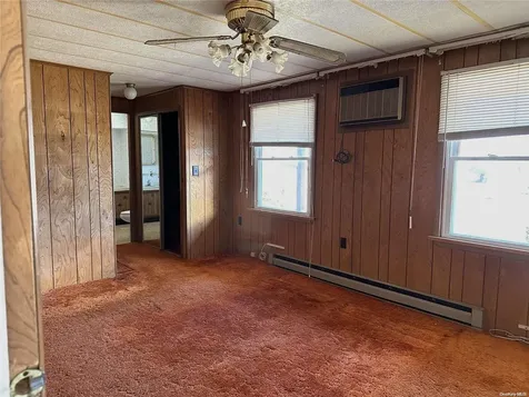 55 Village Circle Manorville NY 11949