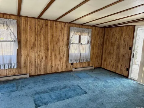 55 Village Circle Manorville NY 11949