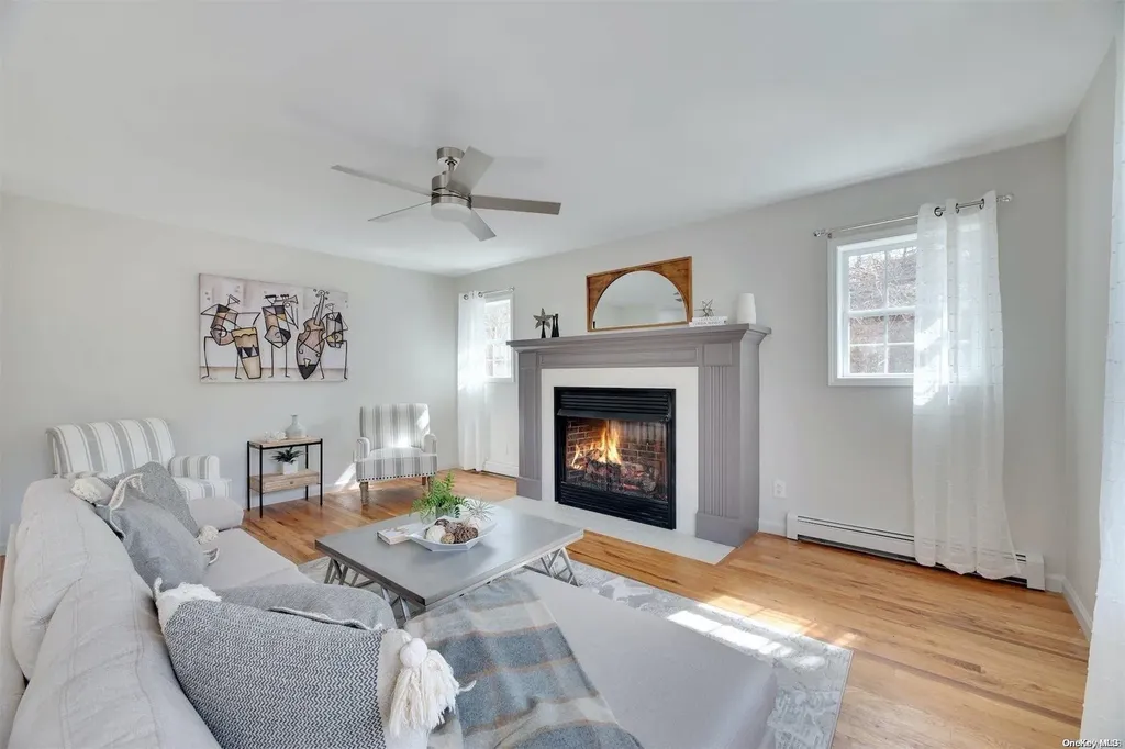 800 Summit Drive Mattituck NY 11952