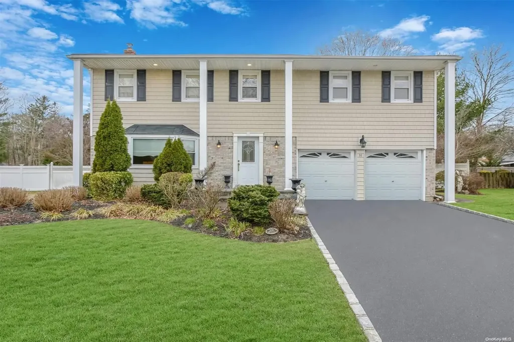 38 Lawrence Drive Nesconset NY 11767