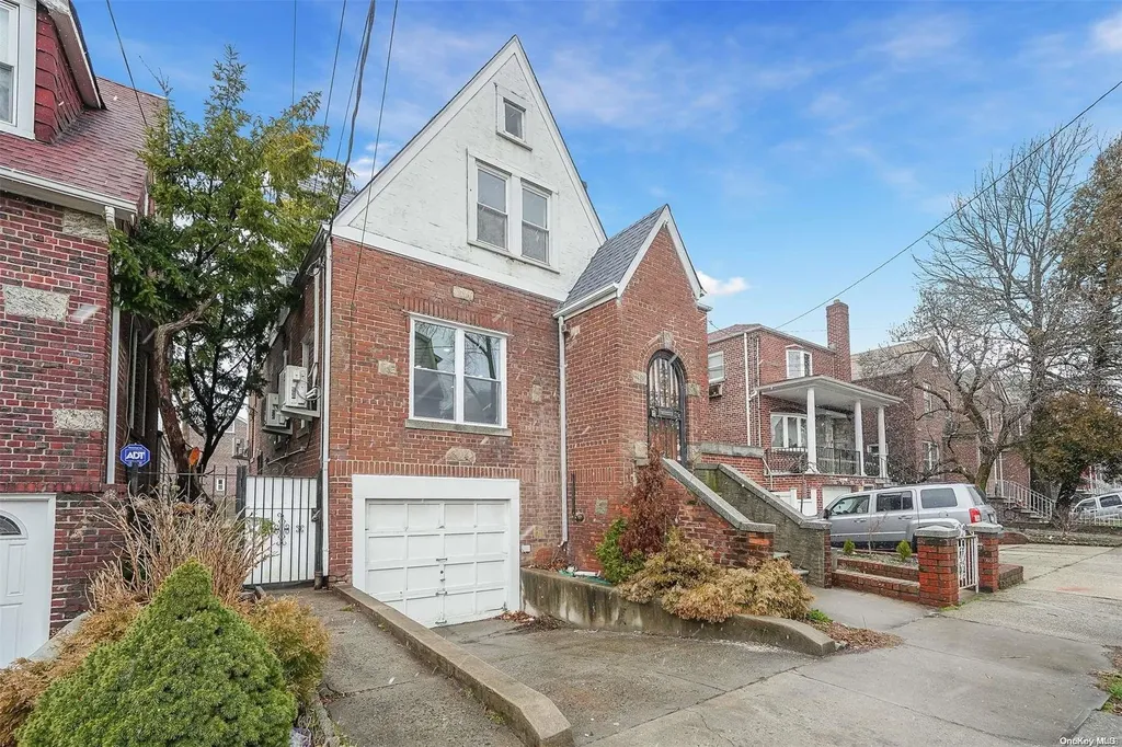 2311 Morgan Avenue Bronx NY 10469